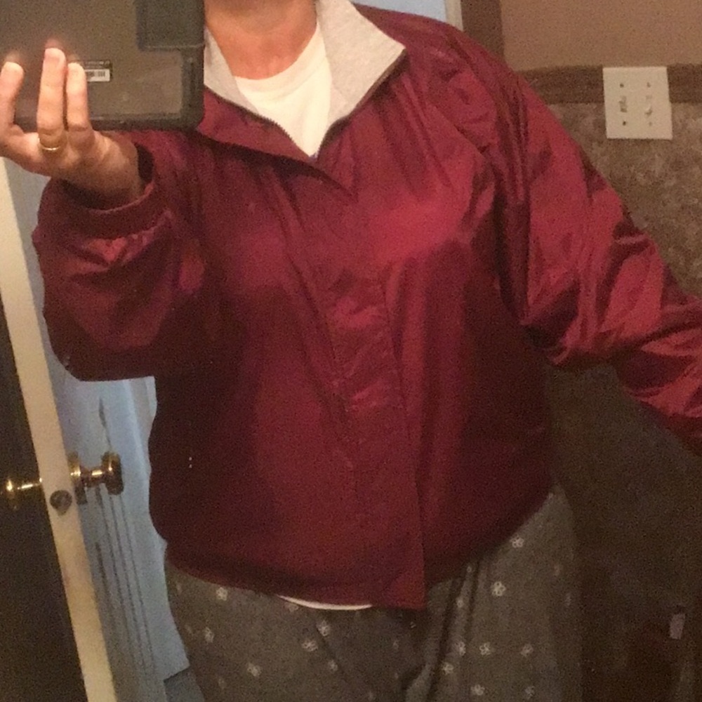 Augusta Sportswear windbreaker L NWT